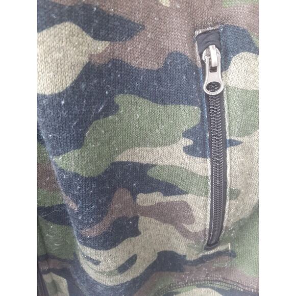 Sonoma Goods For Life Mens Sleeveless Camo Vest Full Zip Front Size S - Picture 4 of 8